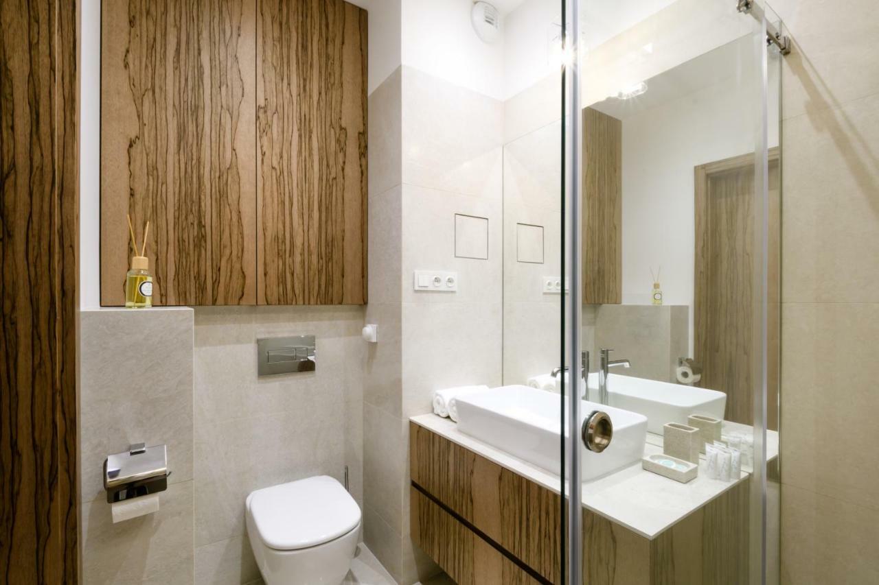 Luxlux Apartments Afara Warszawa Zewnętrze zdjęcie